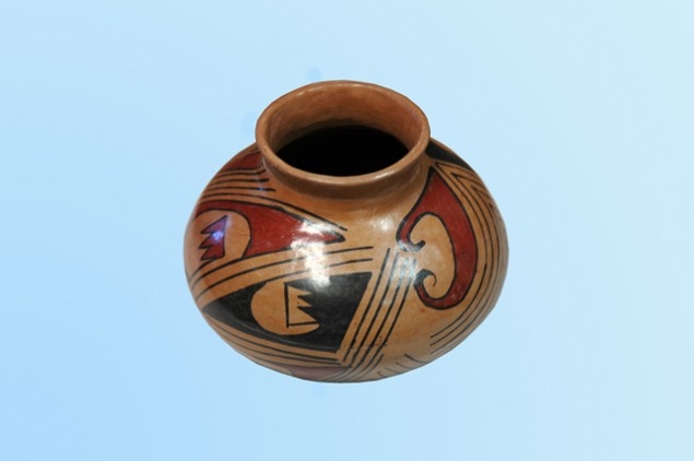 Mata Ortiz 84-15 Top