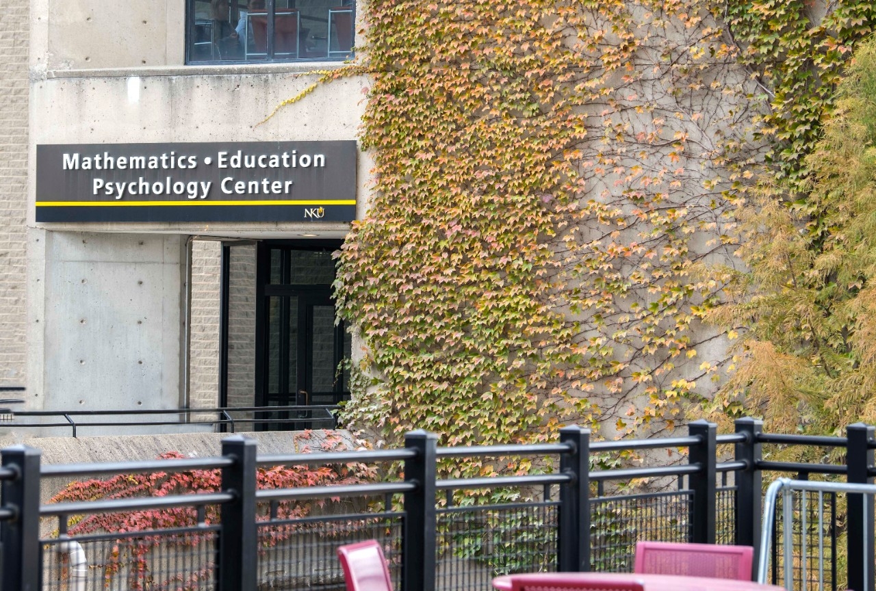 Facade of the Mathematics, Education, and Psychology building.