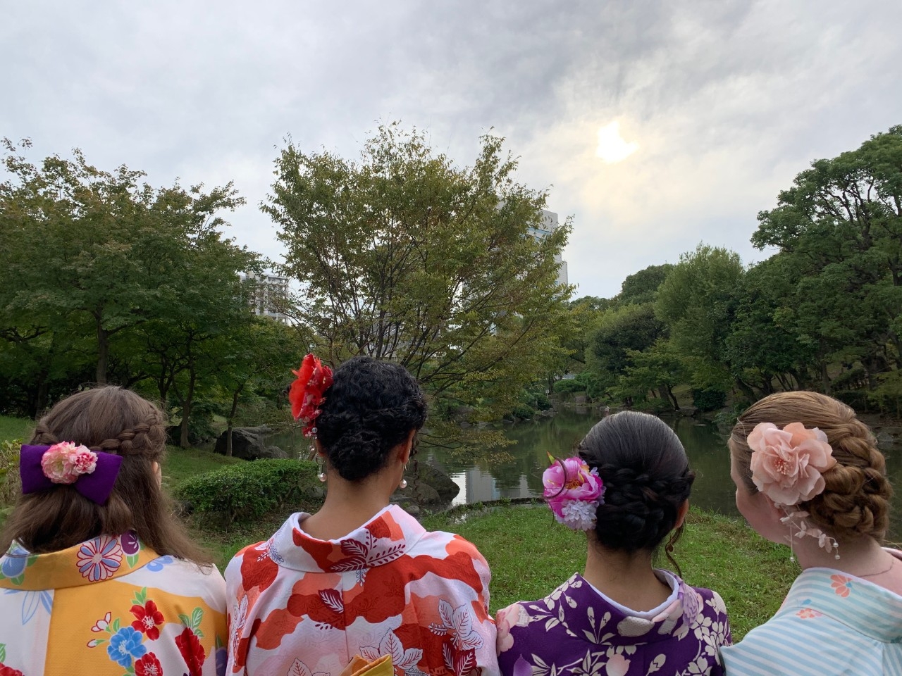 Japanese studies students dressed in traditional japanese outfits