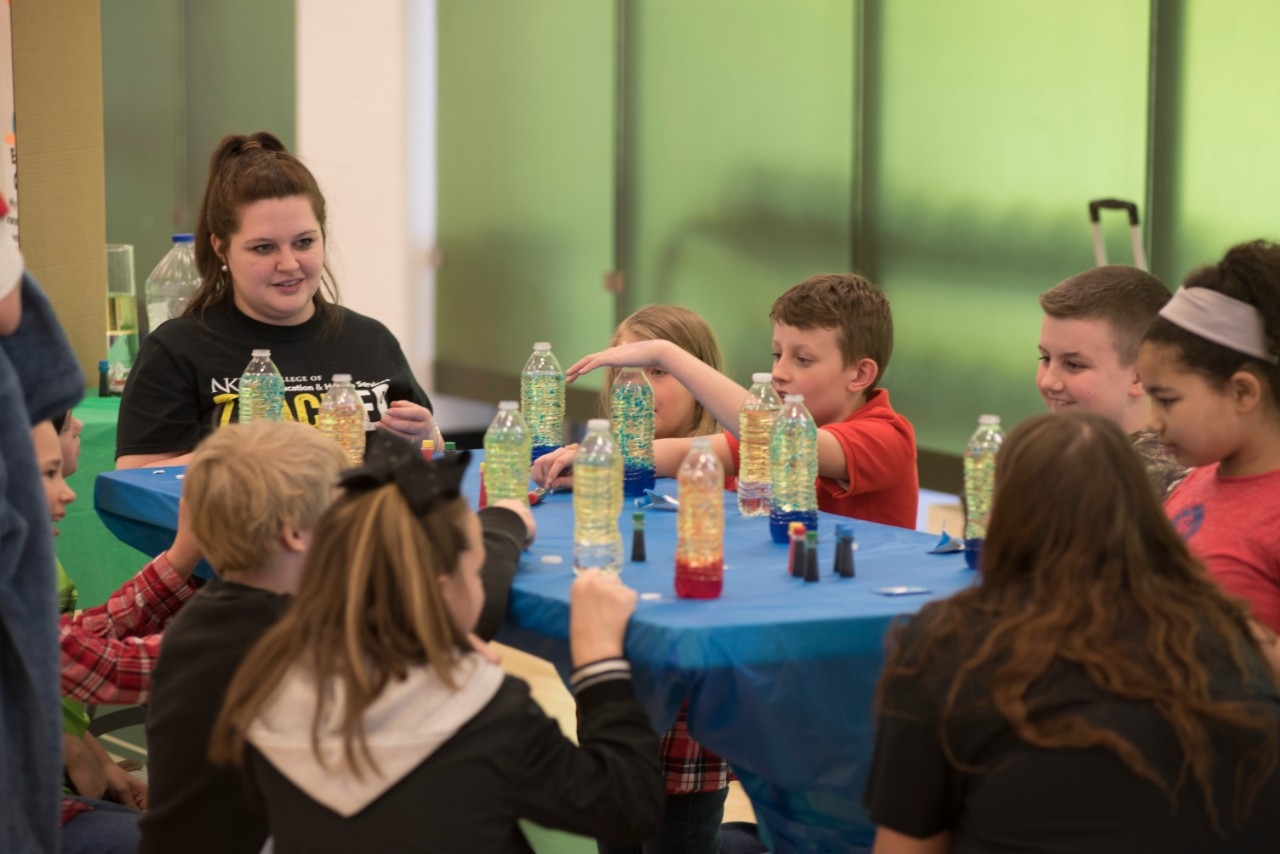 Stem_Rec_Center_NKU_student_teachers__55